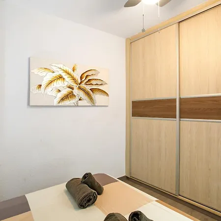 Apartment Beautiful 1115 *