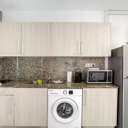Beautiful 1115 Apartment
