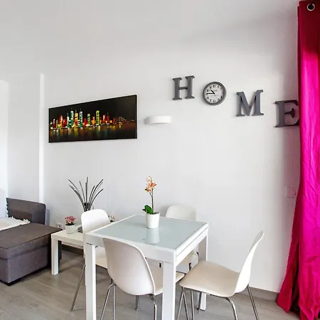 Beautiful 1115 Apartment
